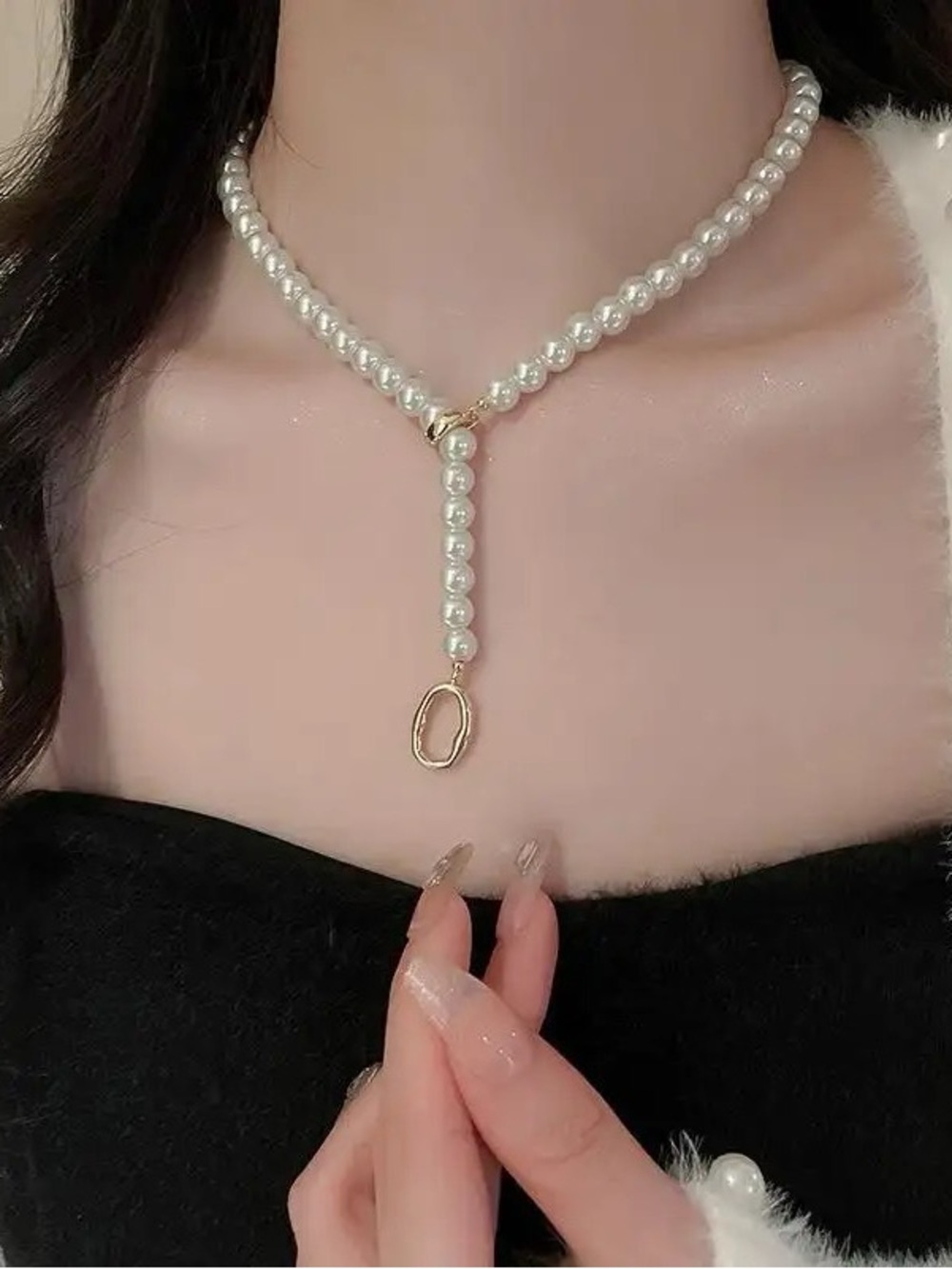 NWT Two-Way Pearl Necklace